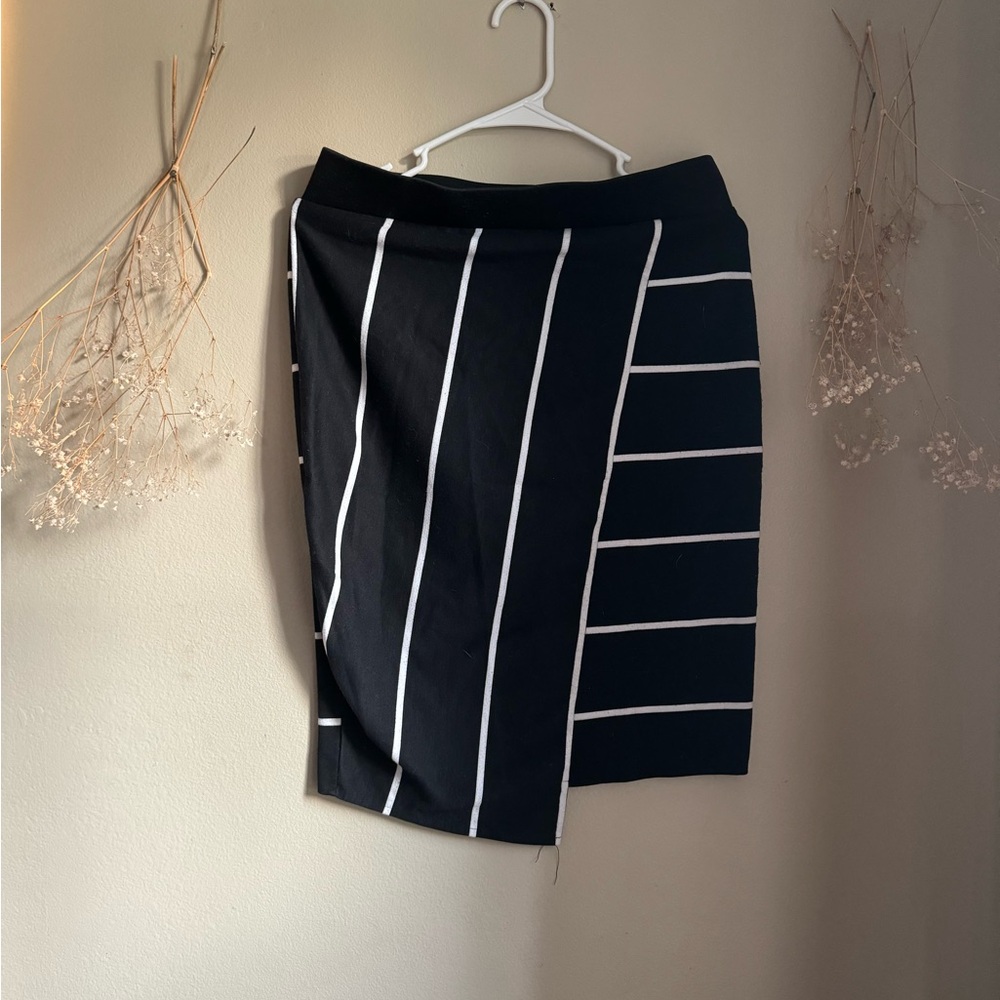 Belle sky, pencil skirt